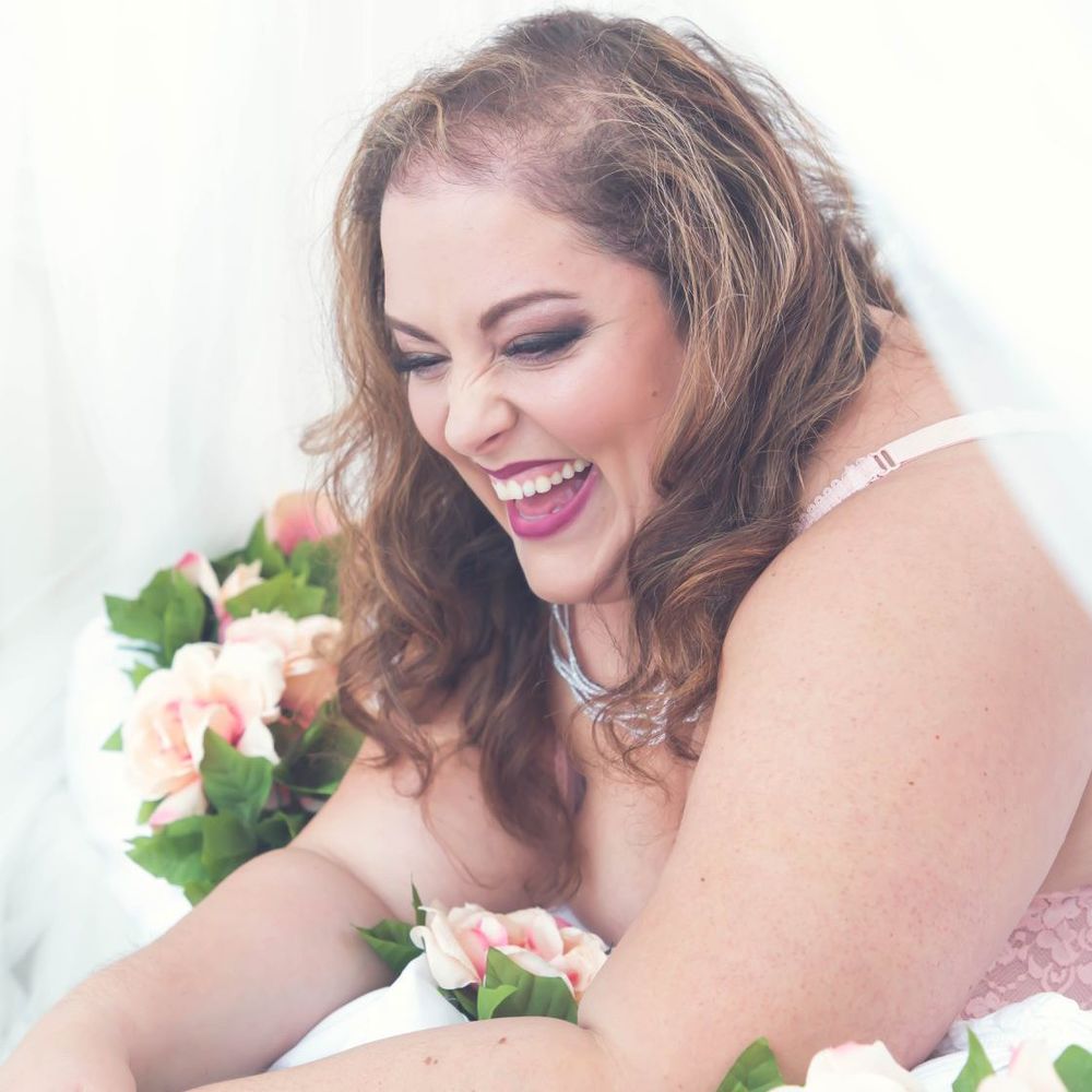 Seattle Plus-Sized Dress and Lingerie Loving Lady!